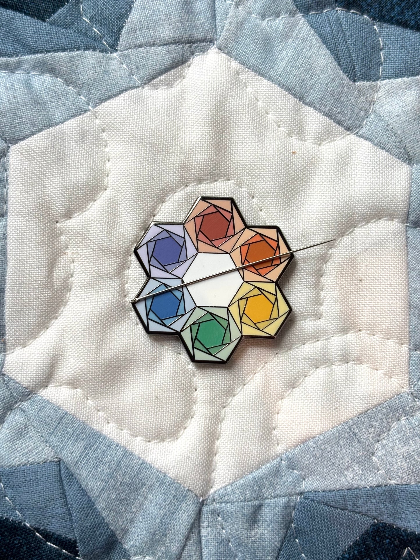 Hexies in Bloom Needle Minder